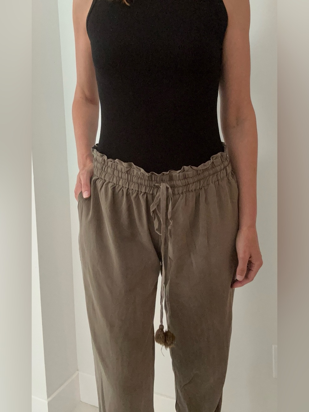 Calypso St. Barth Taupe Drawstring silk Blend pants.